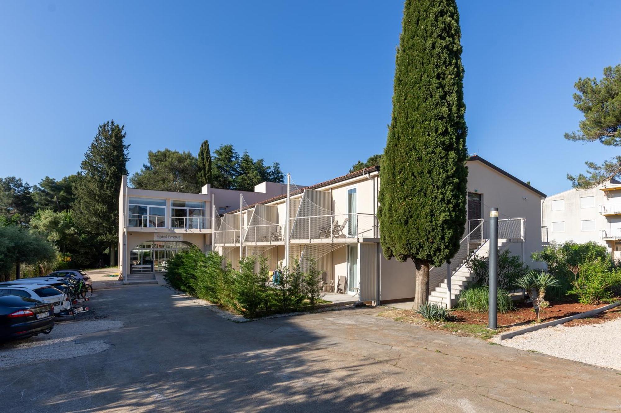 Hotel Emaus Novigrad (Istria) Exterior foto